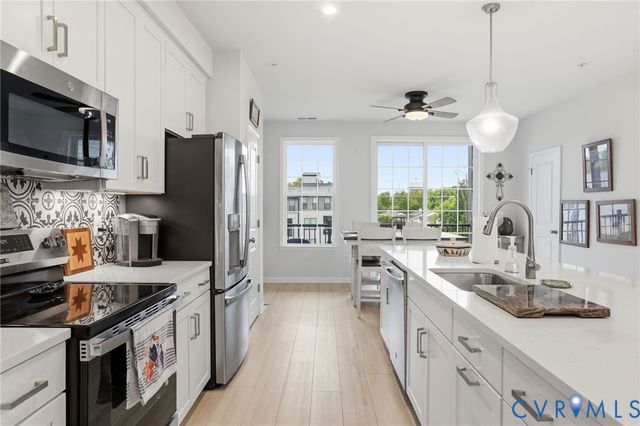 13322 Coalfield Station Ln, Midlothian, VA 23114