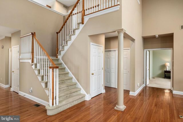 12 IRONWOOD RD, Skillman, NJ 08558