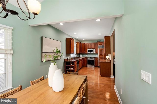 12 IRONWOOD RD, Skillman, NJ 08558