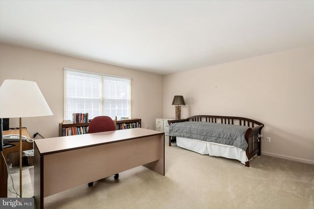 12 IRONWOOD RD, Skillman, NJ 08558