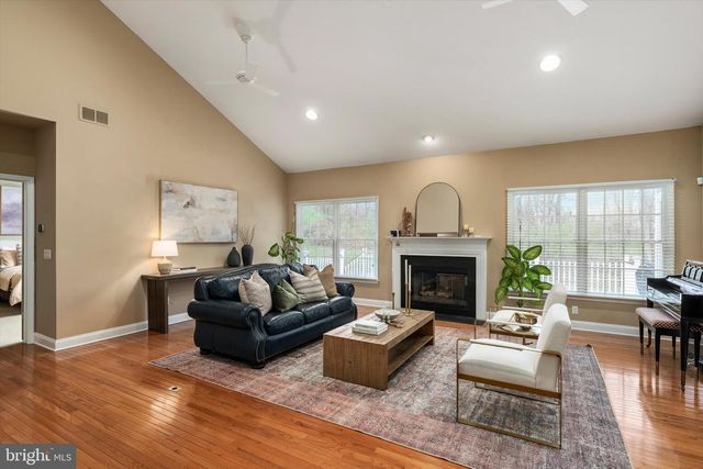12 IRONWOOD RD, Skillman, NJ 08558