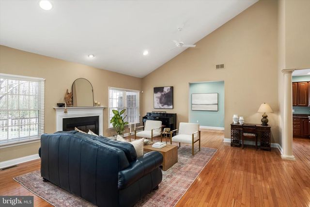 12 IRONWOOD RD, Skillman, NJ 08558