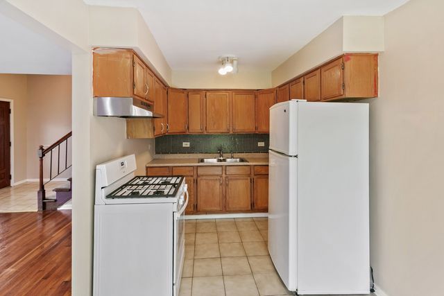 1106 Williamsburg Road, Country Club Hills, IL 60478