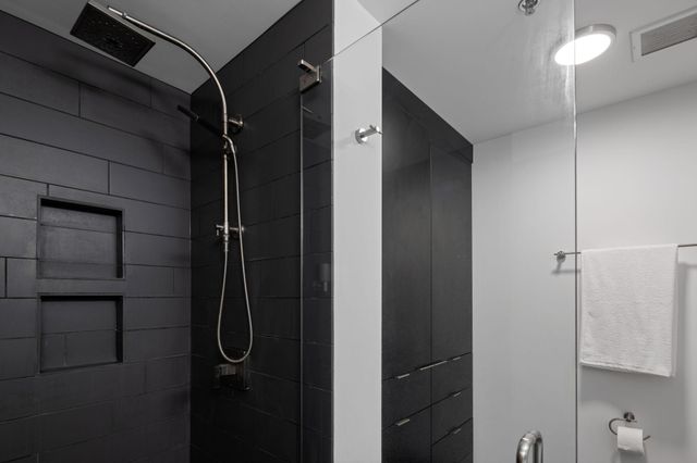 1240 S 2nd Street 306, Minneapolis, MN 55415