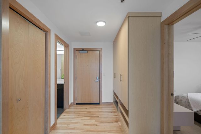 1240 S 2nd Street 306, Minneapolis, MN 55415