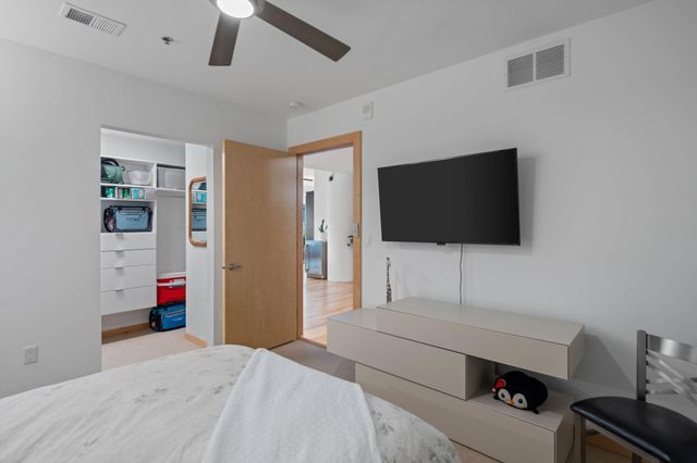 1240 S 2nd Street 306, Minneapolis, MN 55415