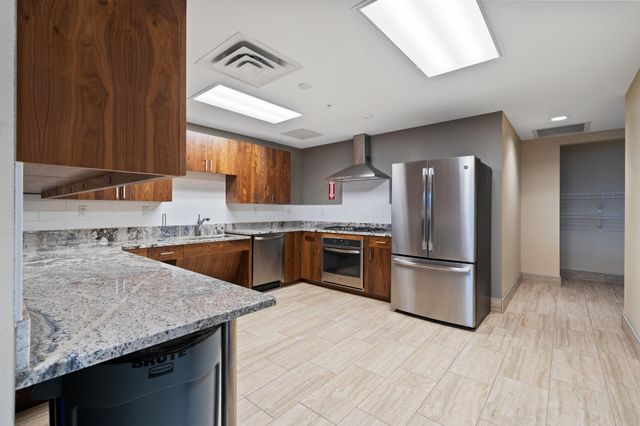 1240 S 2nd Street 306, Minneapolis, MN 55415