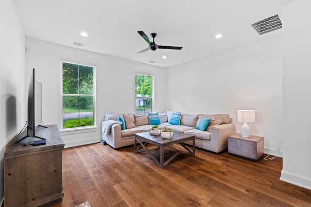 5501 Avenue H, Austin, TX 78751