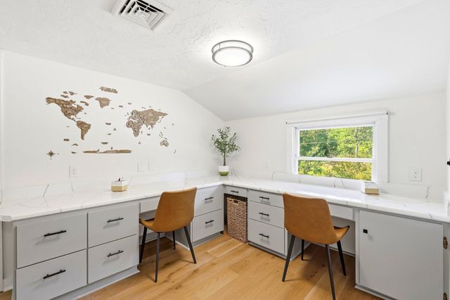 257 Meredith Neck Road, Meredith, NH 03253