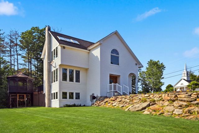 257 Meredith Neck Road, Meredith, NH 03253