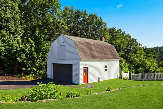 257 Meredith Neck Road, Meredith, NH 03253