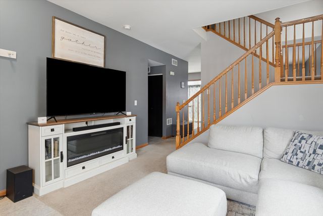 1315 Burns Lane, Minooka, IL 60447