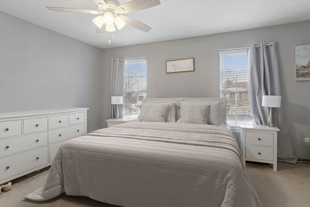 1315 Burns Lane, Minooka, IL 60447