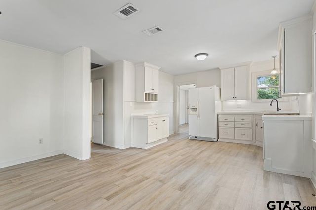 107 Mallory, Lindale, TX 75771