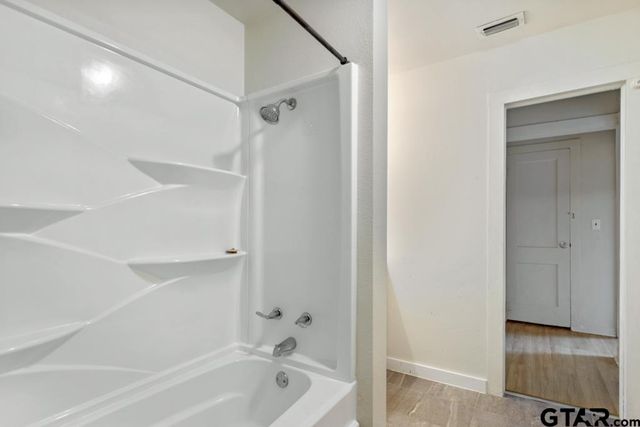 107 Mallory, Lindale, TX 75771