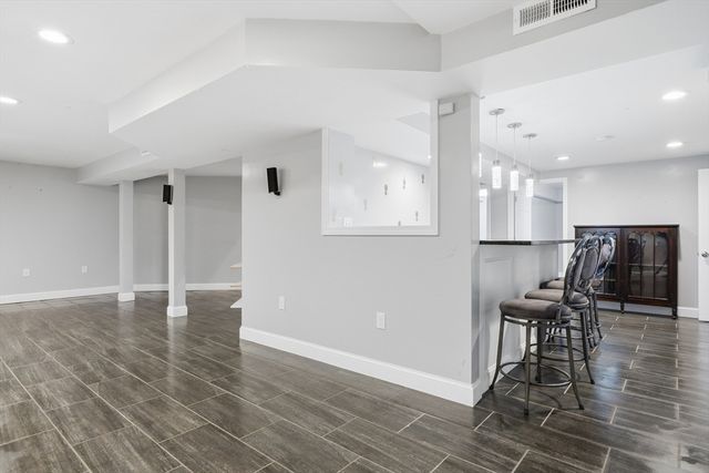 247 Hampstead St, Methuen, MA 01844