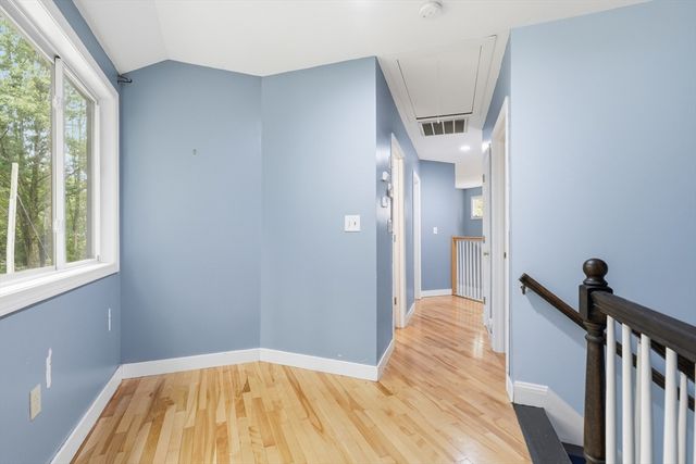 247 Hampstead St, Methuen, MA 01844