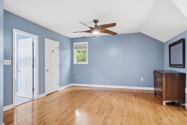 247 Hampstead St, Methuen, MA 01844