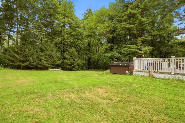 247 Hampstead St, Methuen, MA 01844