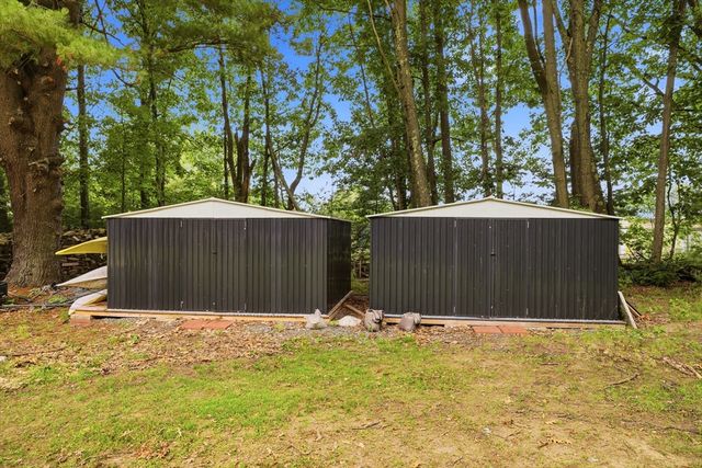 247 Hampstead St, Methuen, MA 01844