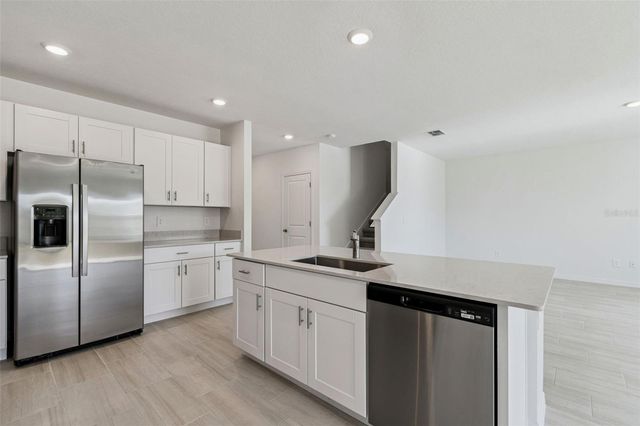 1712 TROPICAL OASIS AVENUE, Plant City, FL 33565