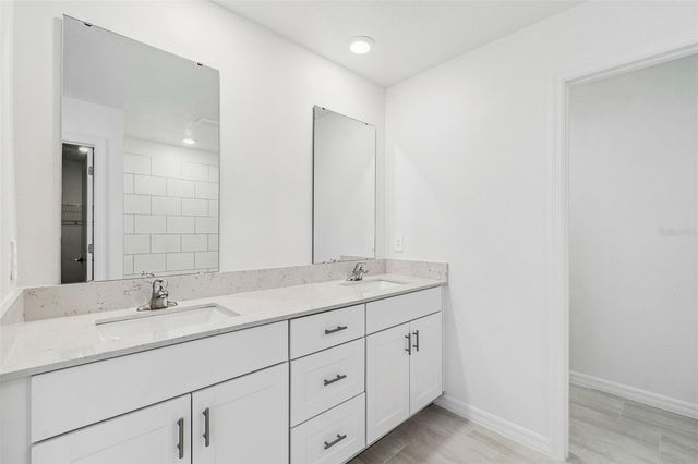 1712 TROPICAL OASIS AVENUE, Plant City, FL 33565