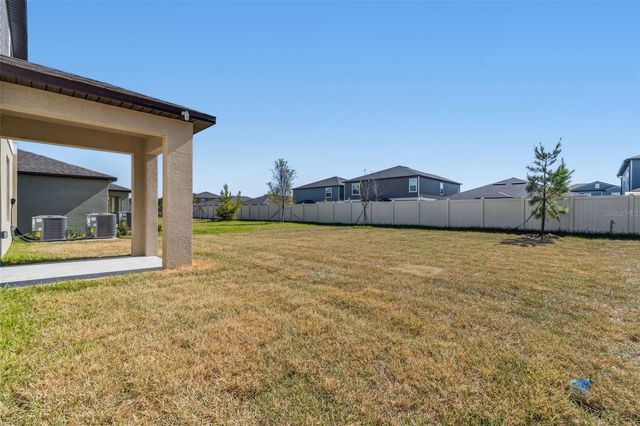 1712 TROPICAL OASIS AVENUE, Plant City, FL 33565