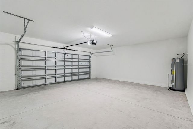 1712 TROPICAL OASIS AVENUE, Plant City, FL 33565