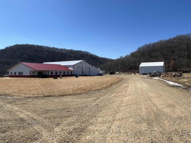 51519 County Road E, Steuben, WI 54657