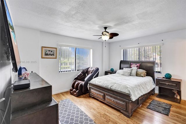8010 Hampton Boulevard 211, North Lauderdale, FL 33068