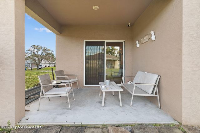 171 Knight Street SE, Palm Bay, FL 32909