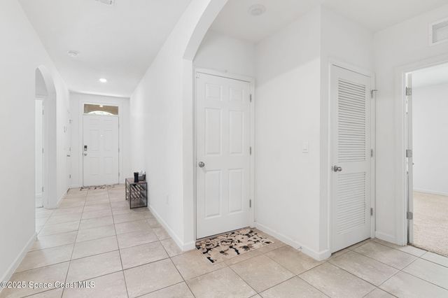 171 Knight Street SE, Palm Bay, FL 32909