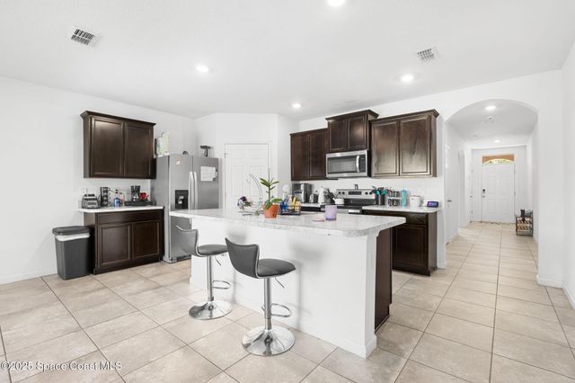 171 Knight Street SE, Palm Bay, FL 32909