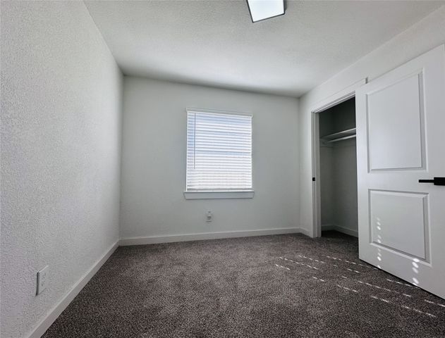 1325 Alta Vista Street, Mesquite, TX 75149