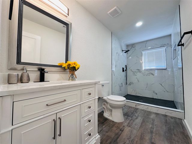 1325 Alta Vista Street, Mesquite, TX 75149