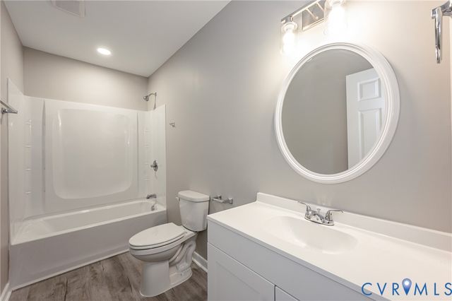 1125 Salem Ave, Hopewell, VA 23860