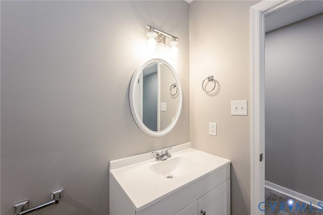 1125 Salem Ave, Hopewell, VA 23860