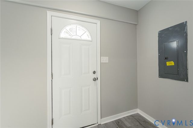 1125 Salem Ave, Hopewell, VA 23860