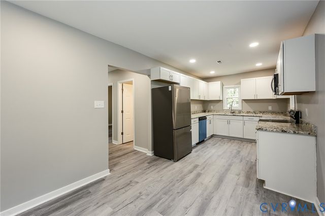 1125 Salem Ave, Hopewell, VA 23860