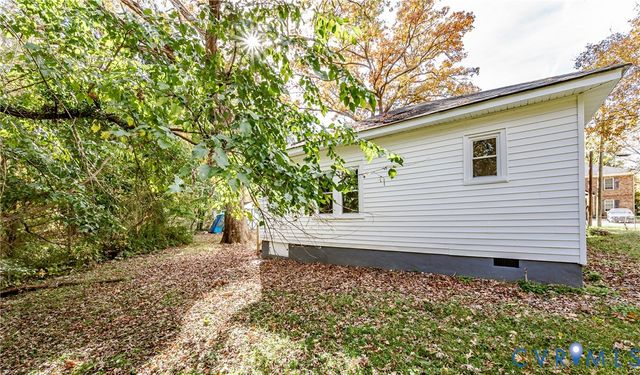 1125 Salem Ave, Hopewell, VA 23860