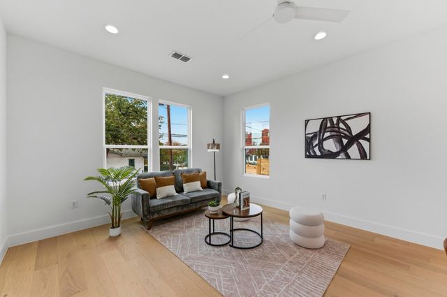 1197 Coleto ST, Austin, TX 78702