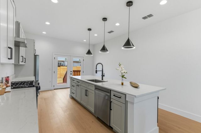 1197 Coleto ST, Austin, TX 78702