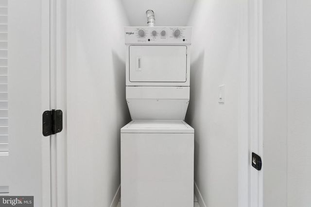 1806 E MOYAMENSING AVE, Philadelphia, PA 19148