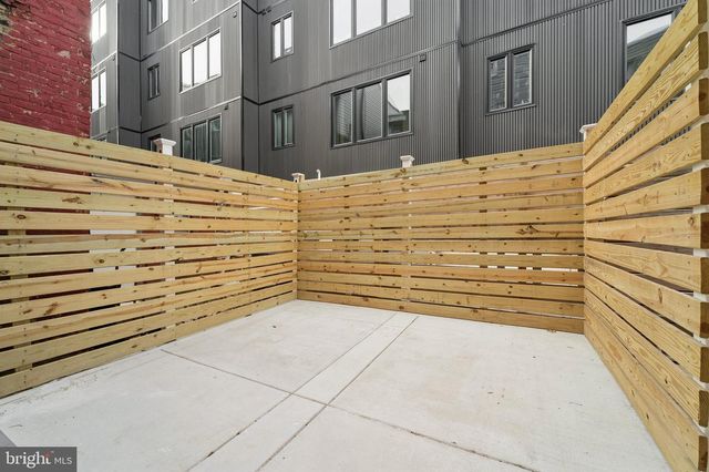 1806 E MOYAMENSING AVE, Philadelphia, PA 19148