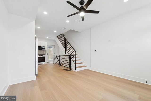 1806 E MOYAMENSING AVE, Philadelphia, PA 19148