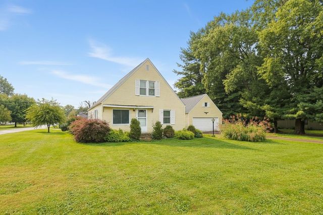 19702 Pasadena Avenue, South Bend, IN 46614