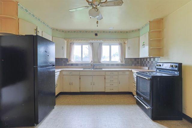 19702 Pasadena Avenue, South Bend, IN 46614