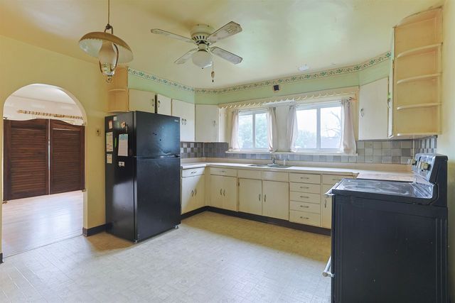 19702 Pasadena Avenue, South Bend, IN 46614