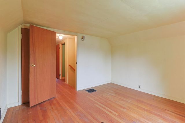 19702 Pasadena Avenue, South Bend, IN 46614