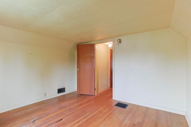 19702 Pasadena Avenue, South Bend, IN 46614